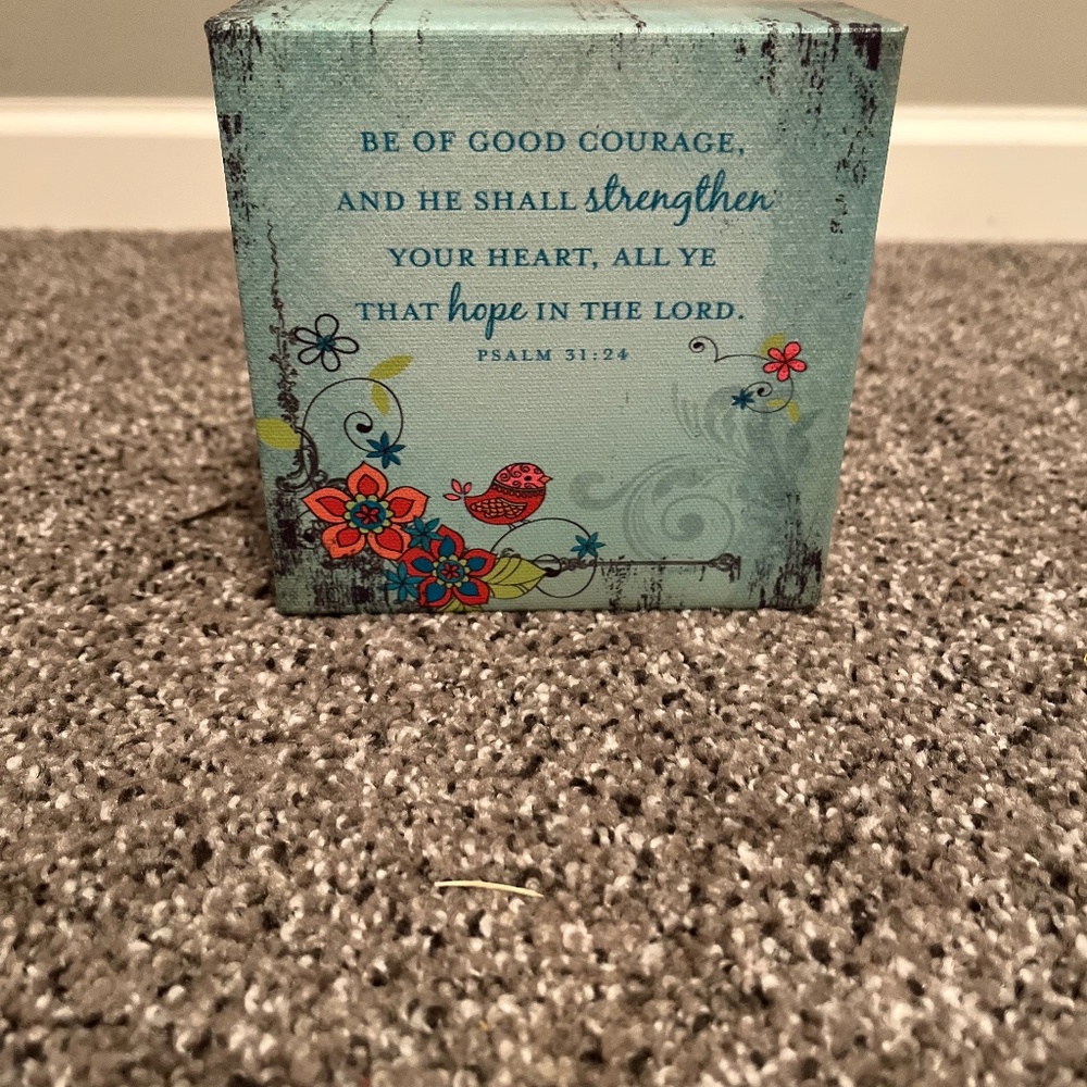 Psalms 31:24 canvas print, new without box